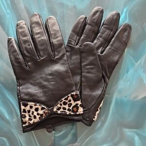 Merona Elegant Black Leather Gloves with Leopard Bow Accent